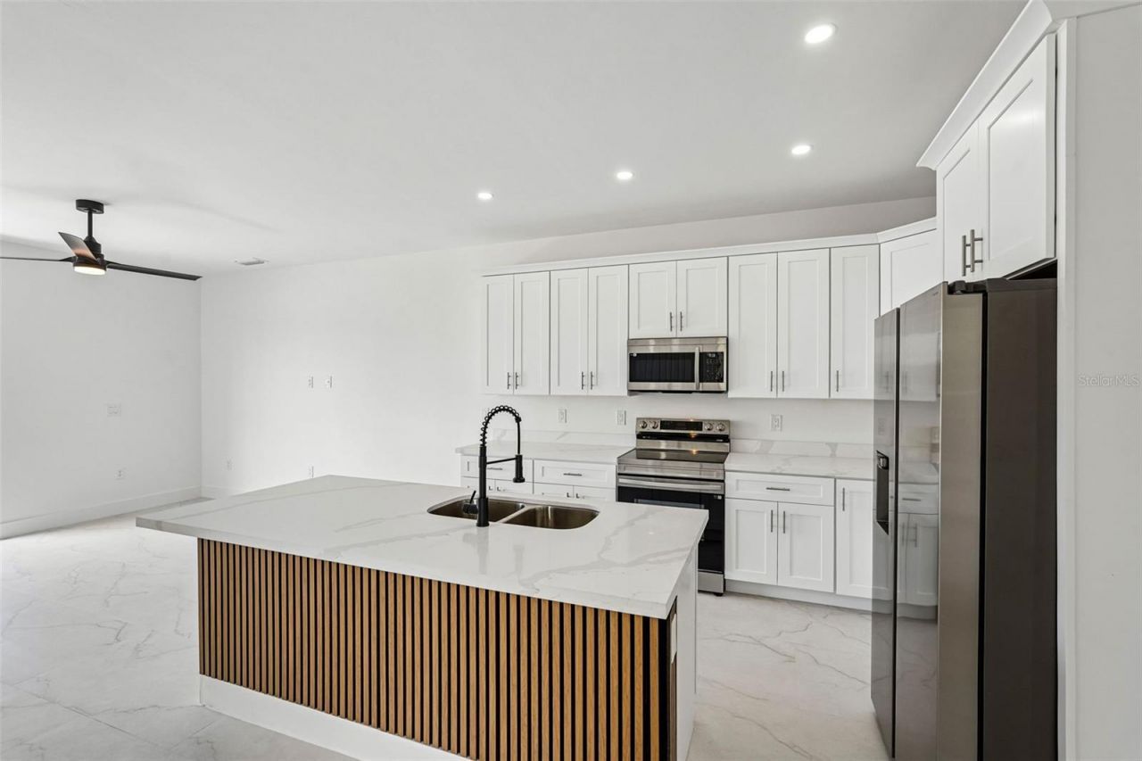 2406 Hightower Avenue S, Lehigh Acres, FL 33973 Photo