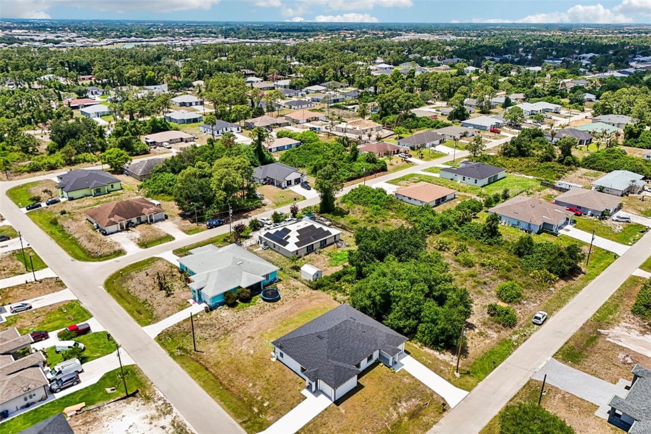 2406 Hightower Avenue S, Lehigh Acres, FL 33973 Photo
