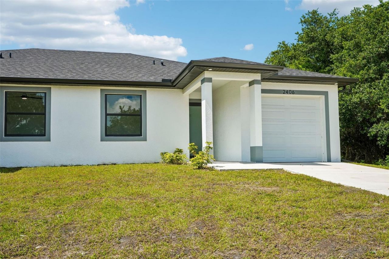 2406 Hightower Avenue S, Lehigh Acres, FL 33973 Photo