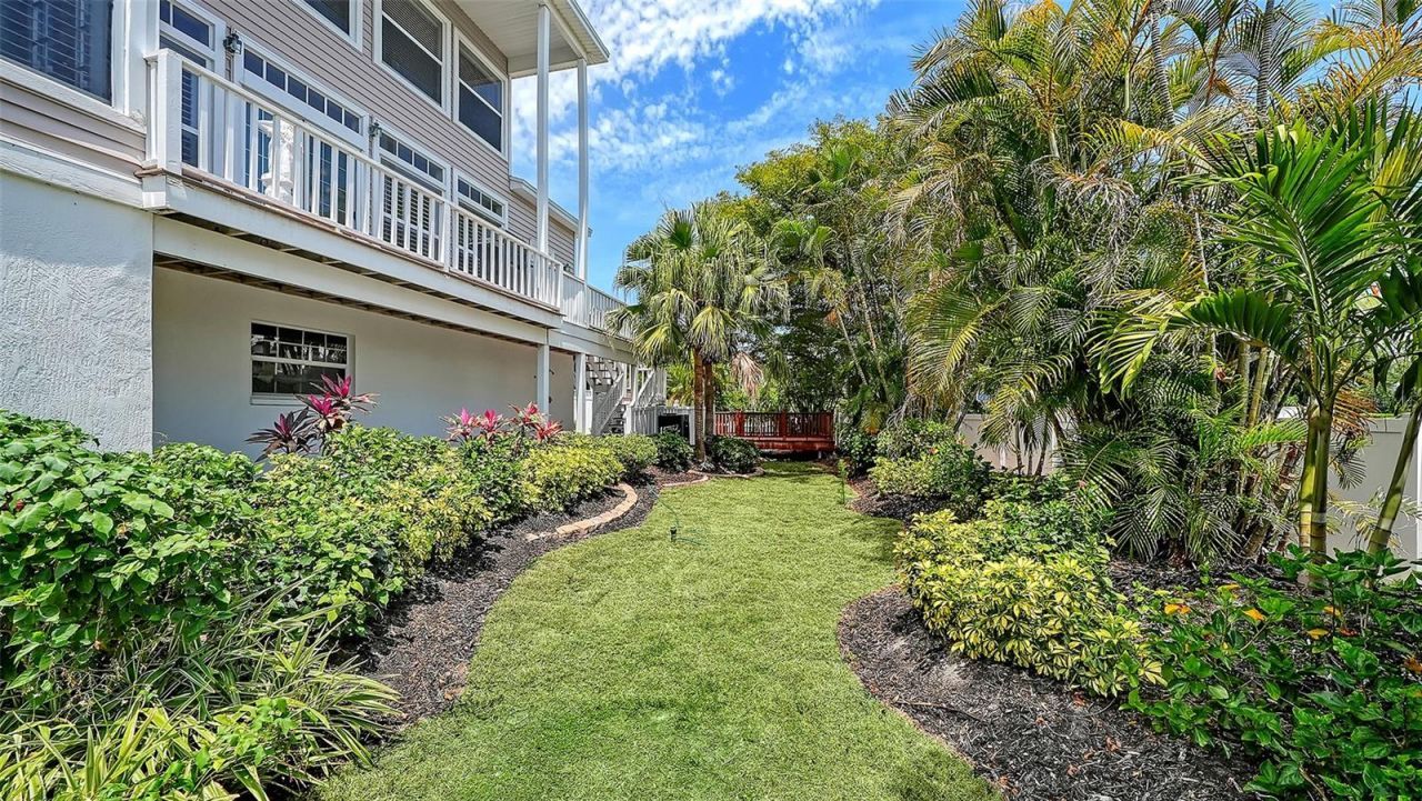 3040 Gulf Of Mexico Drive, Unit 3, Longboat Key, FL 34228 Photo