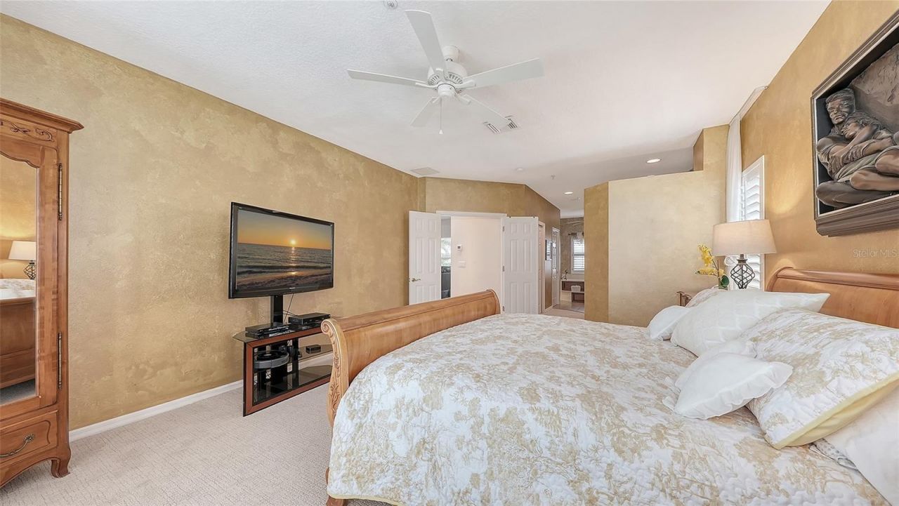 3040 Gulf Of Mexico Drive, Unit 3, Longboat Key, FL 34228 Photo