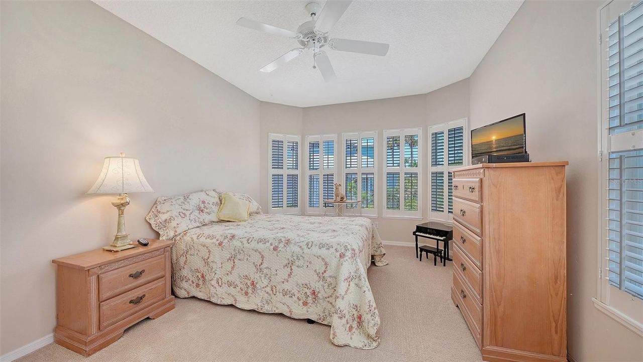 3040 Gulf Of Mexico Drive, Unit 3, Longboat Key, FL 34228 Photo