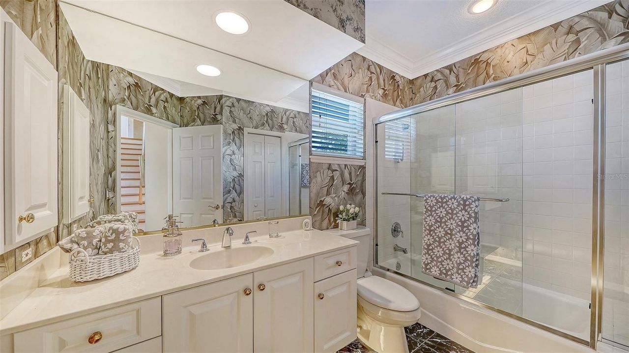 3040 Gulf Of Mexico Drive, Unit 3, Longboat Key, FL 34228 Photo