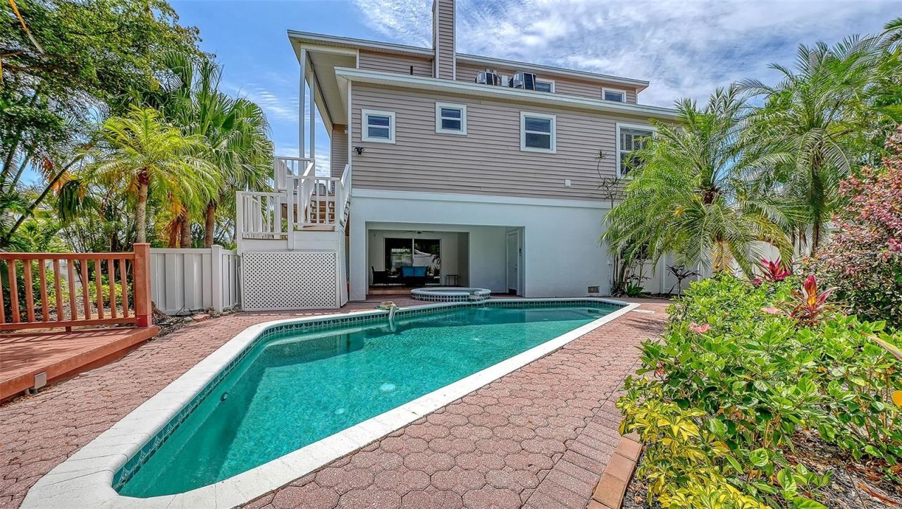 3040 Gulf Of Mexico Drive, Unit 3, Longboat Key, FL 34228 Photo