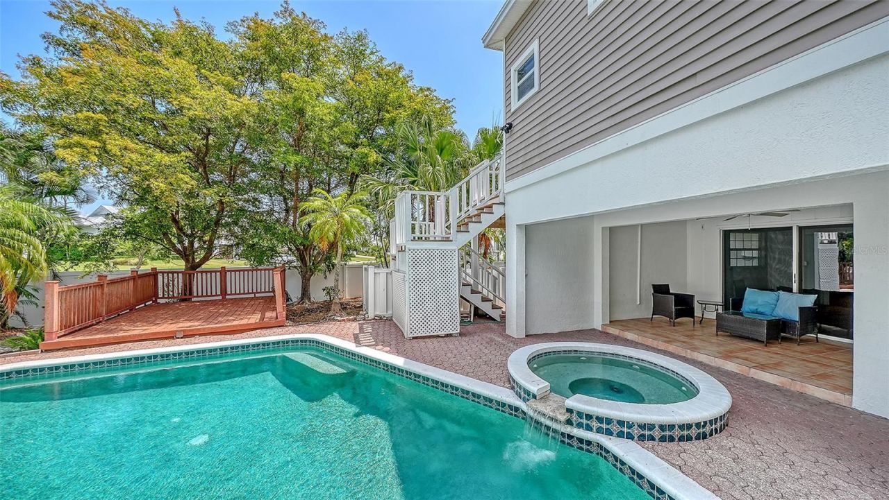 3040 Gulf Of Mexico Drive, Unit 3, Longboat Key, FL 34228 Photo