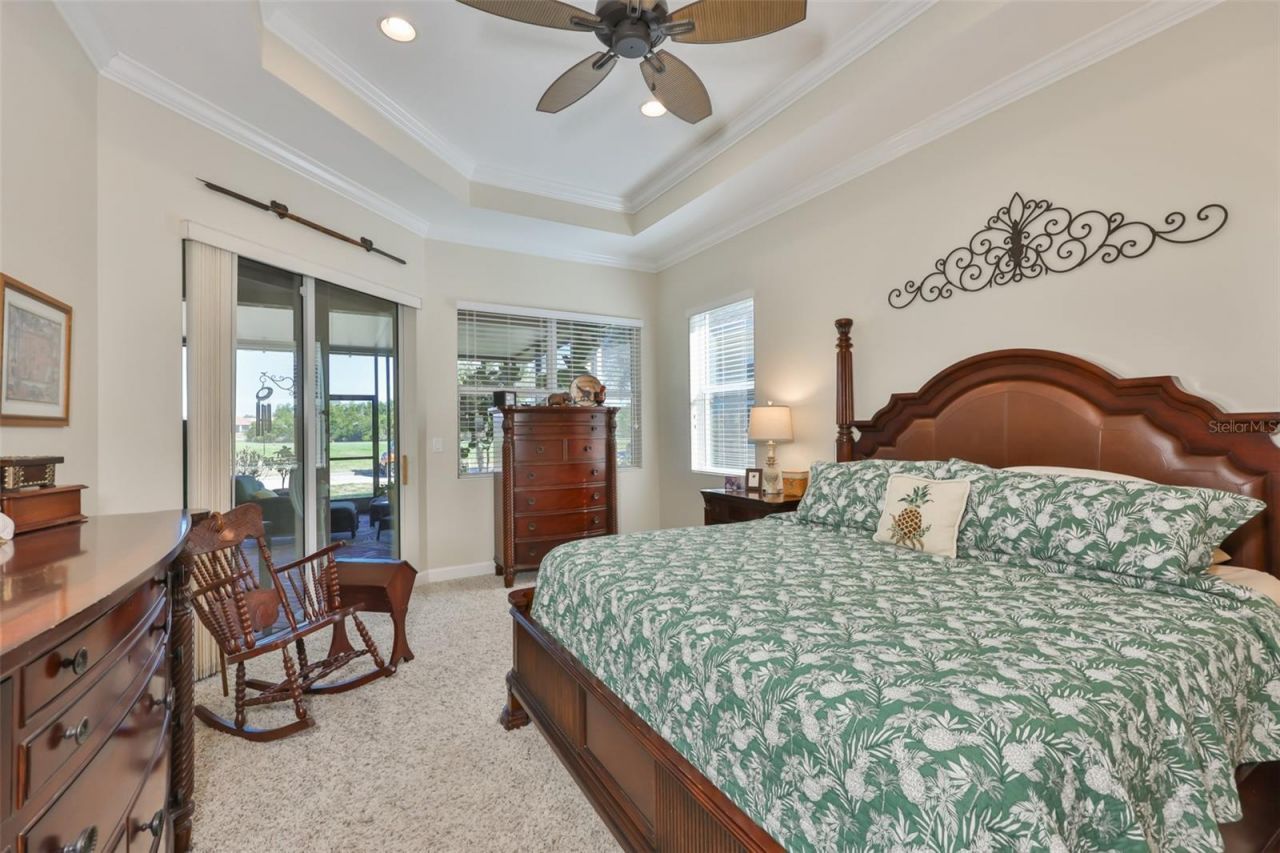 1618 Emerald Dunes Drive, Sun City Center, FL 33573 Photo