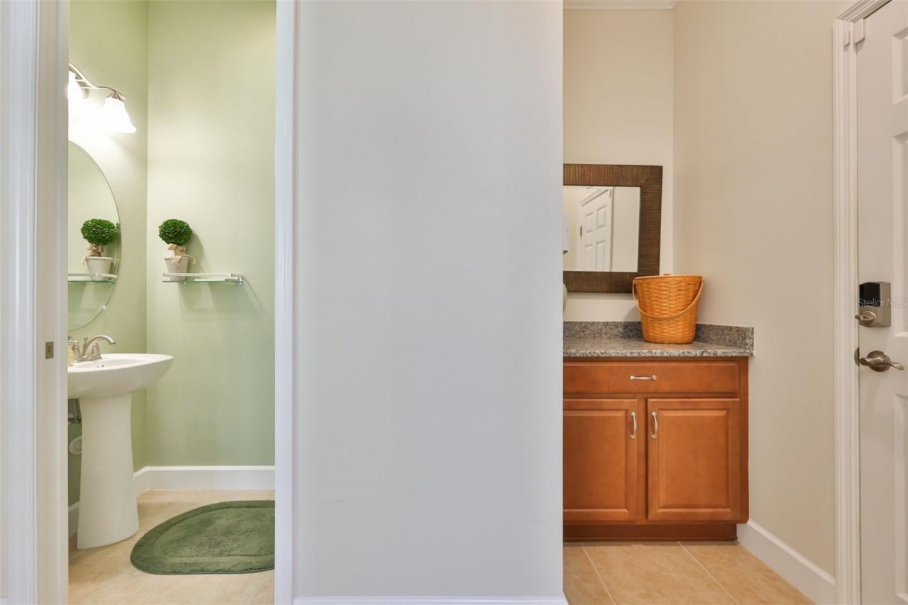 1618 Emerald Dunes Drive, Sun City Center, FL 33573 Photo