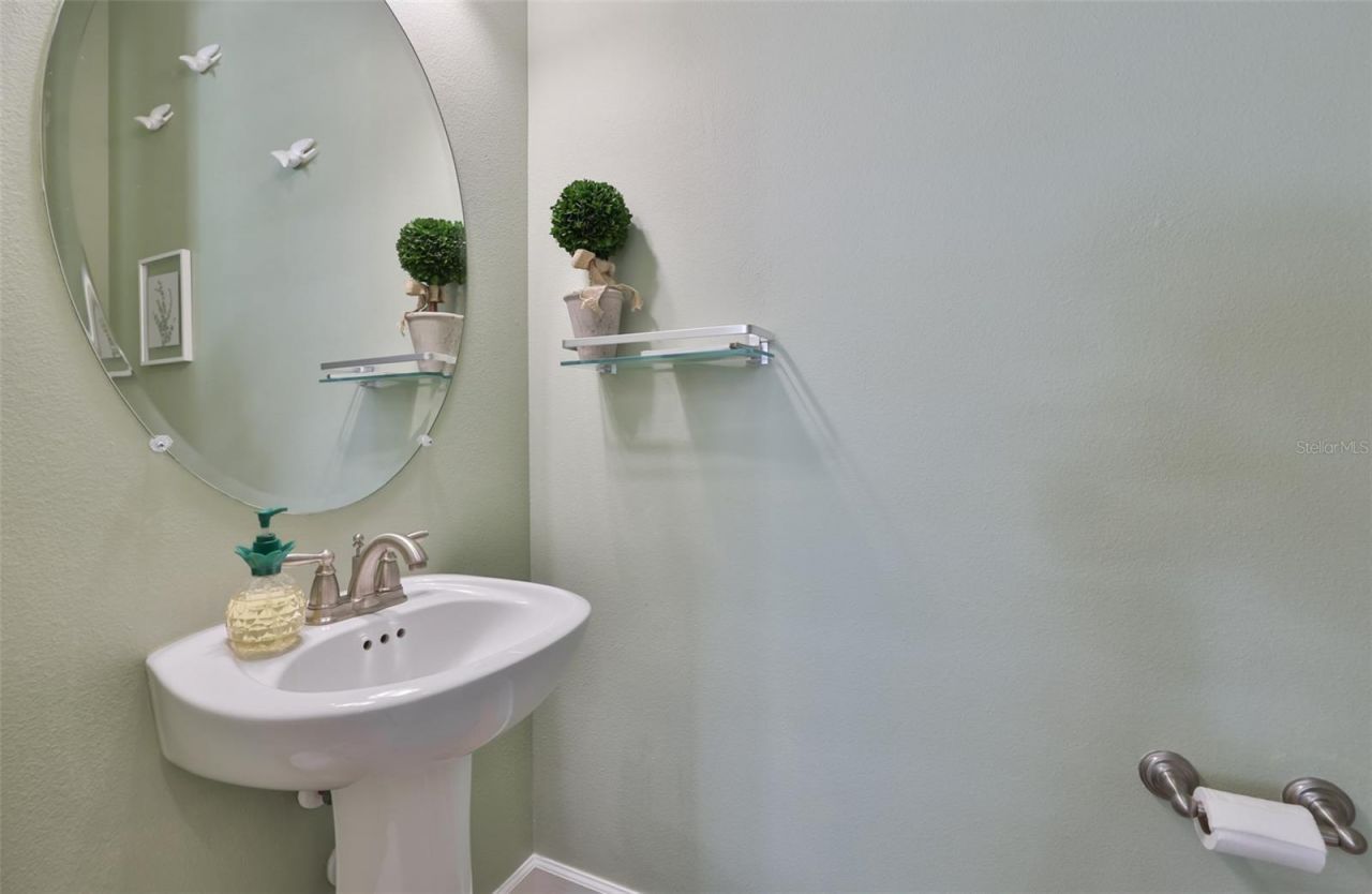 1618 Emerald Dunes Drive, Sun City Center, FL 33573 Photo