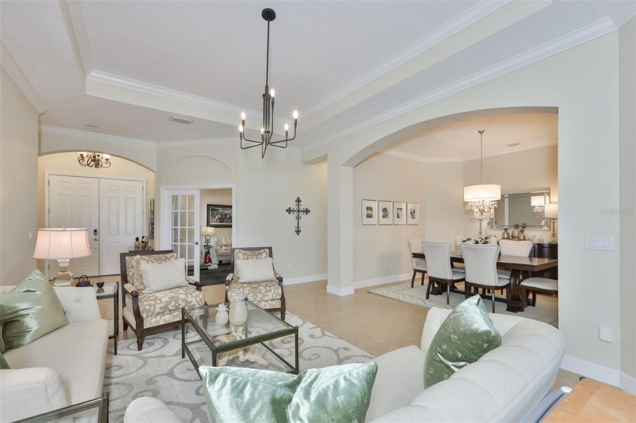 1618 Emerald Dunes Drive, Sun City Center, FL 33573 Photo