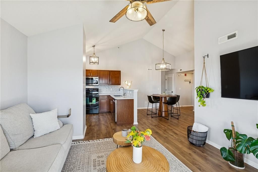 5500 NE 80th Terrace, Unit 3A, Kansas City, MO 64119 Main Photo