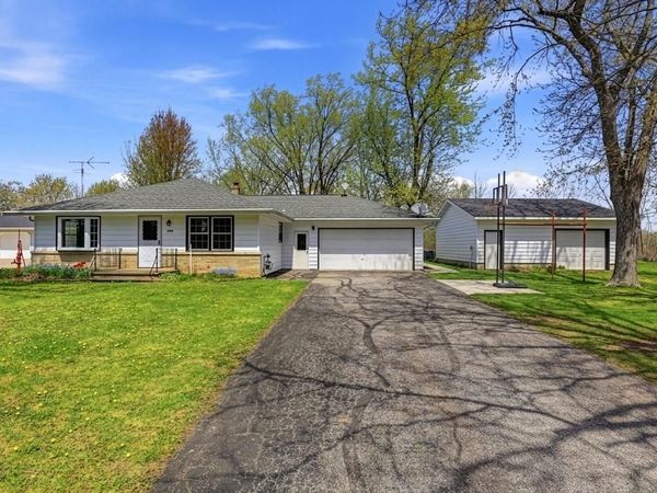 3288 OAKRIDGE ROAD, Neenah, WI 54956