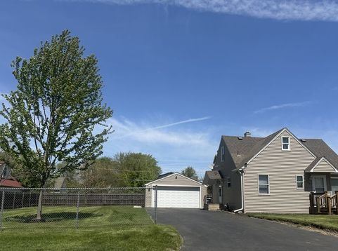 Main Photo