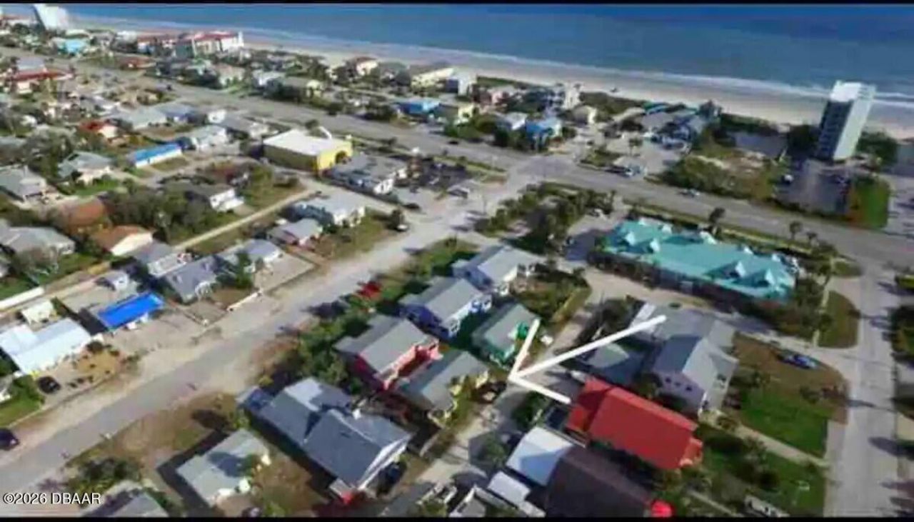 835 E 24th Avenue, Unit 111, New Smyrna Beach, FL 32169 Photo