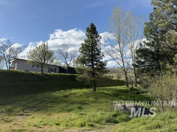 140 Brownlee Loop Rd, Horseshoe Bend, ID 83629