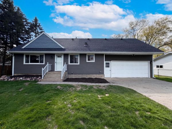 4835 Sandra Lane , White Bear Lake, MN 55110