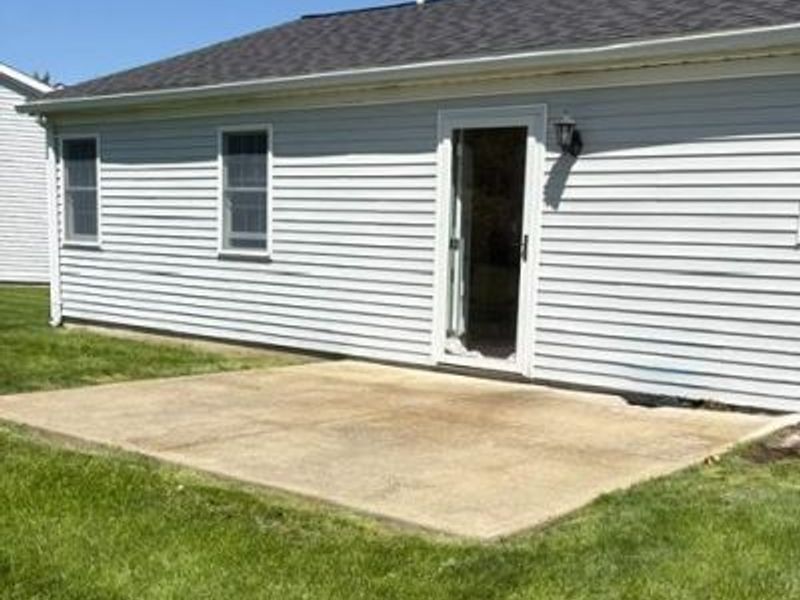 894 Meadow Lane, Fremont, OH 43420 Photo 14