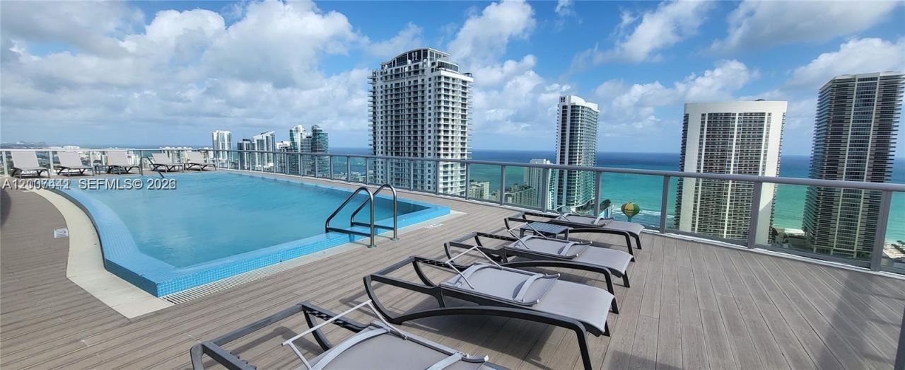 2602 E Hallandale Beach Blvd , Unit R306, Hallandale Beach, FL 33009 Photo