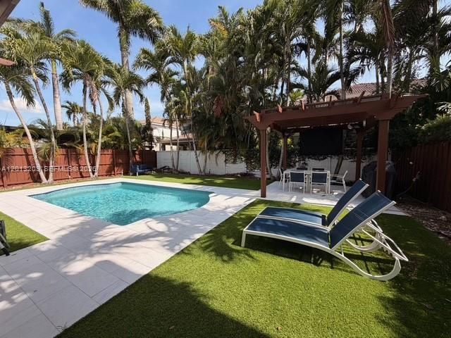 11350 NW 48th Ter, Doral, FL 33178 Photo
