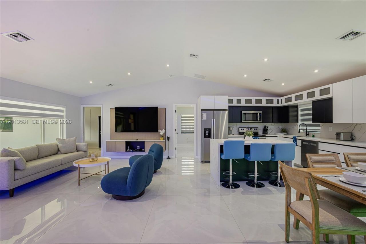 2406 Gulfstream Ln , Fort Lauderdale, FL 33312 Photo