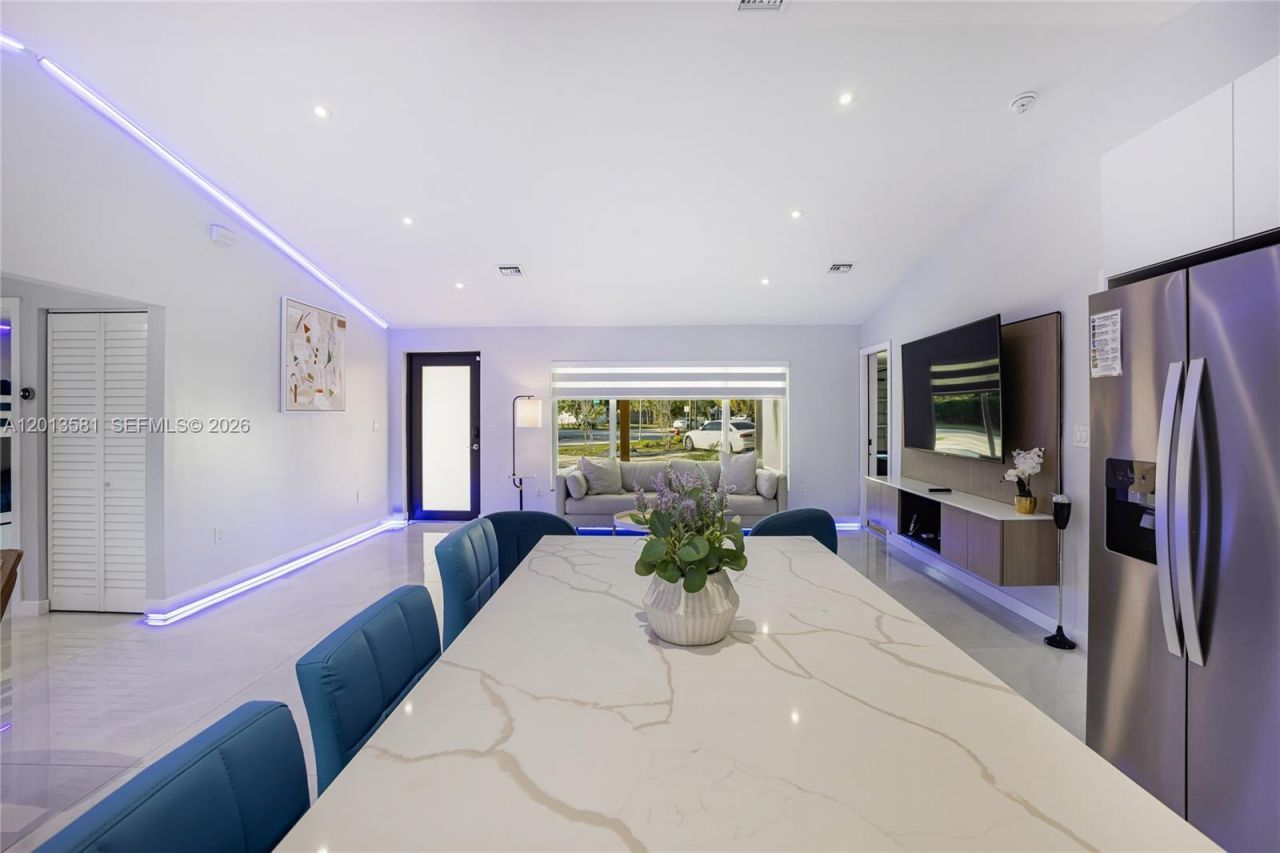 2406 Gulfstream Ln , Fort Lauderdale, FL 33312 Photo