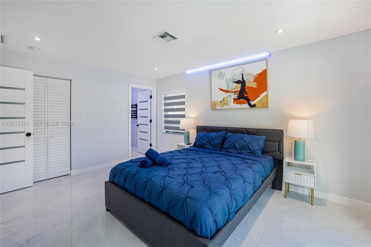 2406 Gulfstream Ln , Fort Lauderdale, FL 33312 Photo