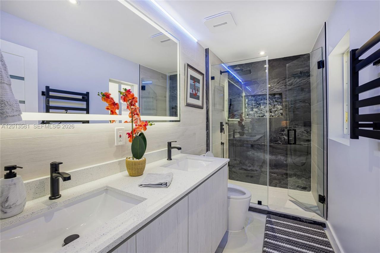 2406 Gulfstream Ln , Fort Lauderdale, FL 33312 Photo