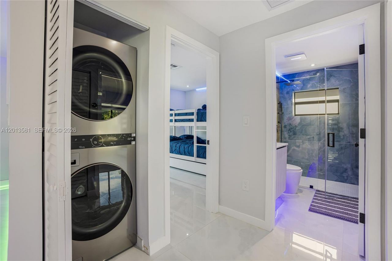 2406 Gulfstream Ln , Fort Lauderdale, FL 33312 Photo