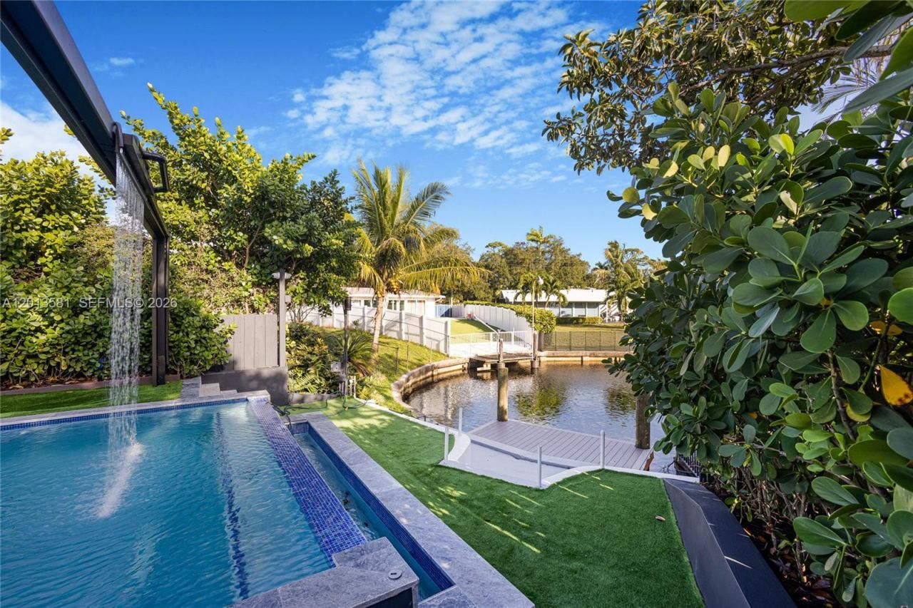 2406 Gulfstream Ln , Fort Lauderdale, FL 33312 Photo