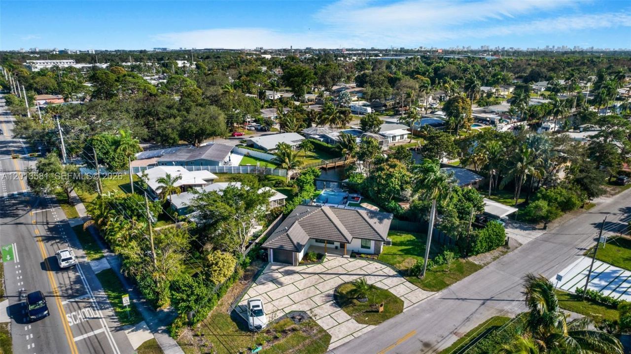 2406 Gulfstream Ln , Fort Lauderdale, FL 33312 Photo