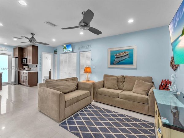 315 Van Buren St , Unit 103B, Hollywood, FL 33019