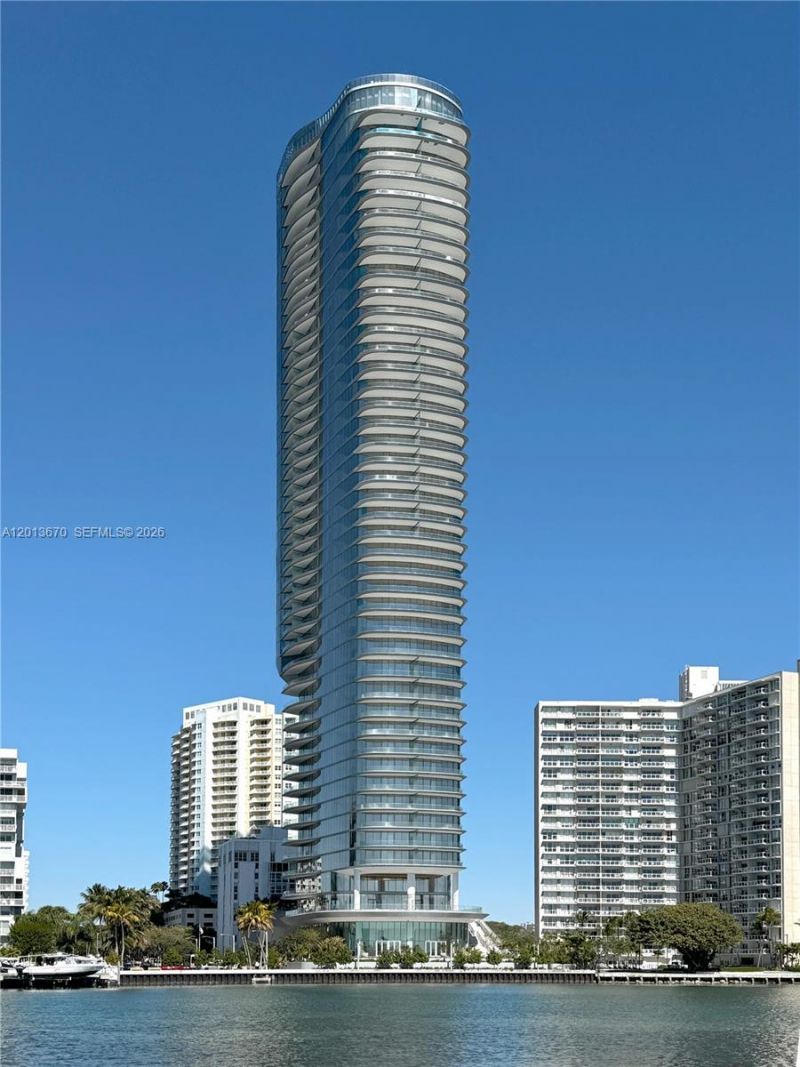 175 SE 25th Rd, Unit 4202, Miami, FL 33129 Photo
