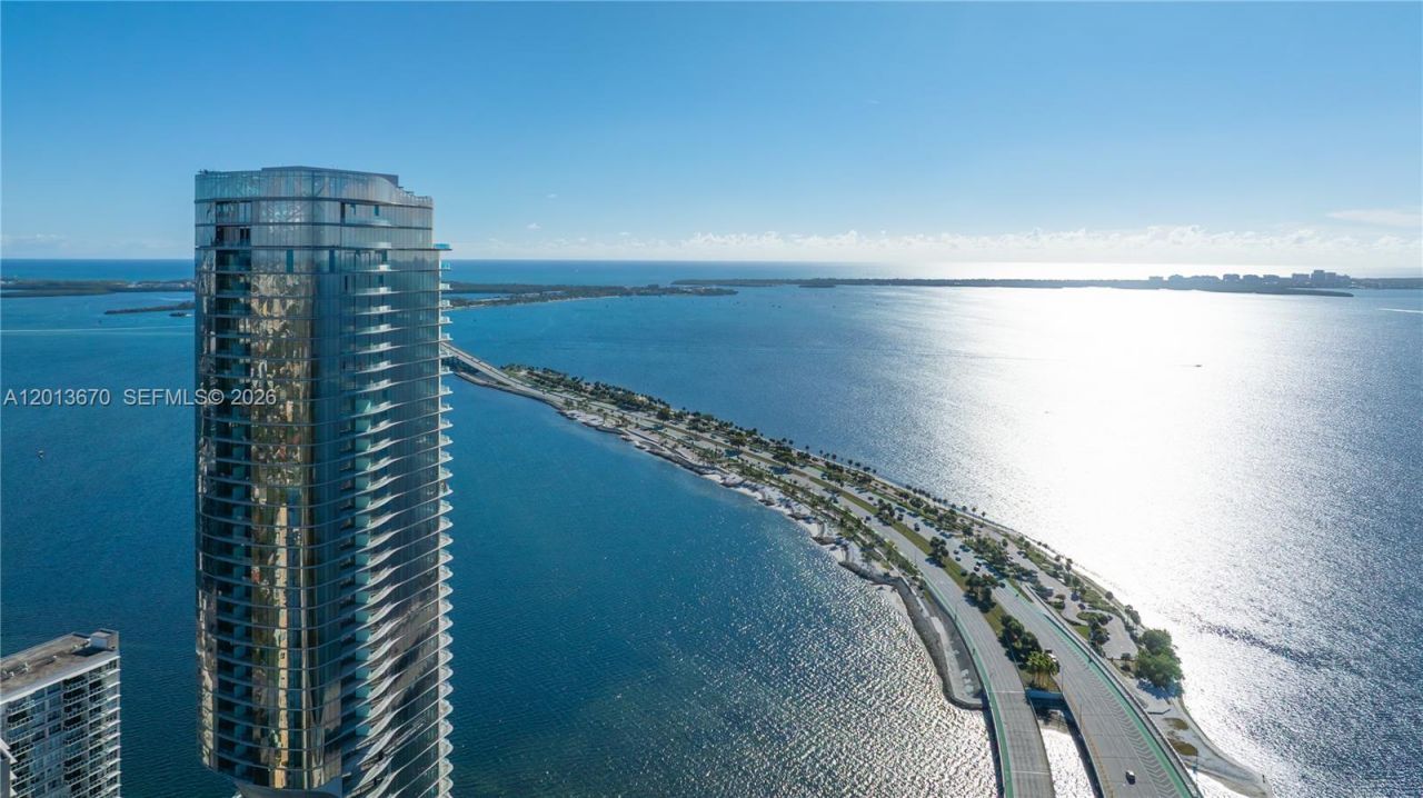 175 SE 25th Rd, Unit 4202, Miami, FL 33129 Photo