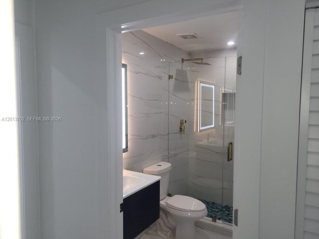 12686 NW 11th St , Miami, FL 33182 Photo