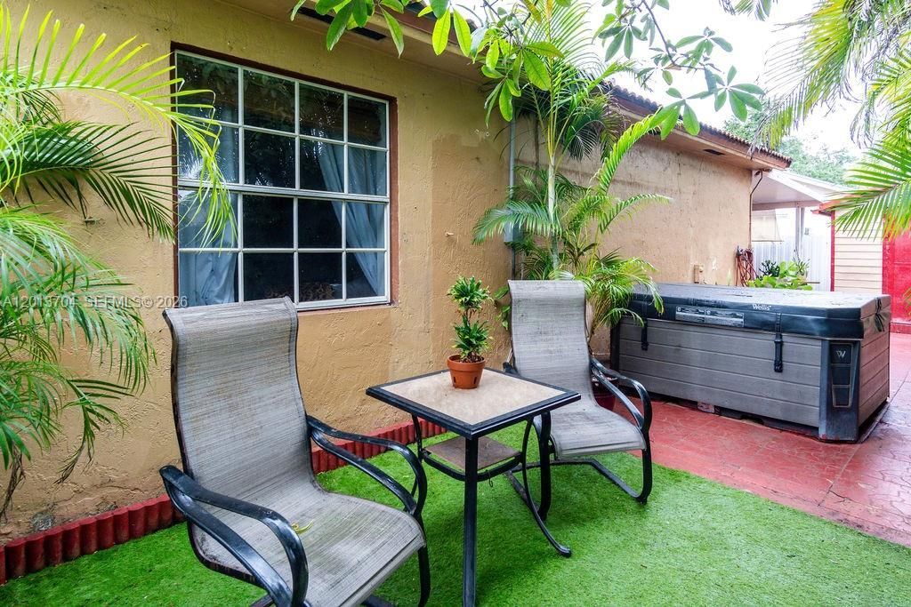 7411 W 33rd Ave, Hialeah, FL 33018 Photo