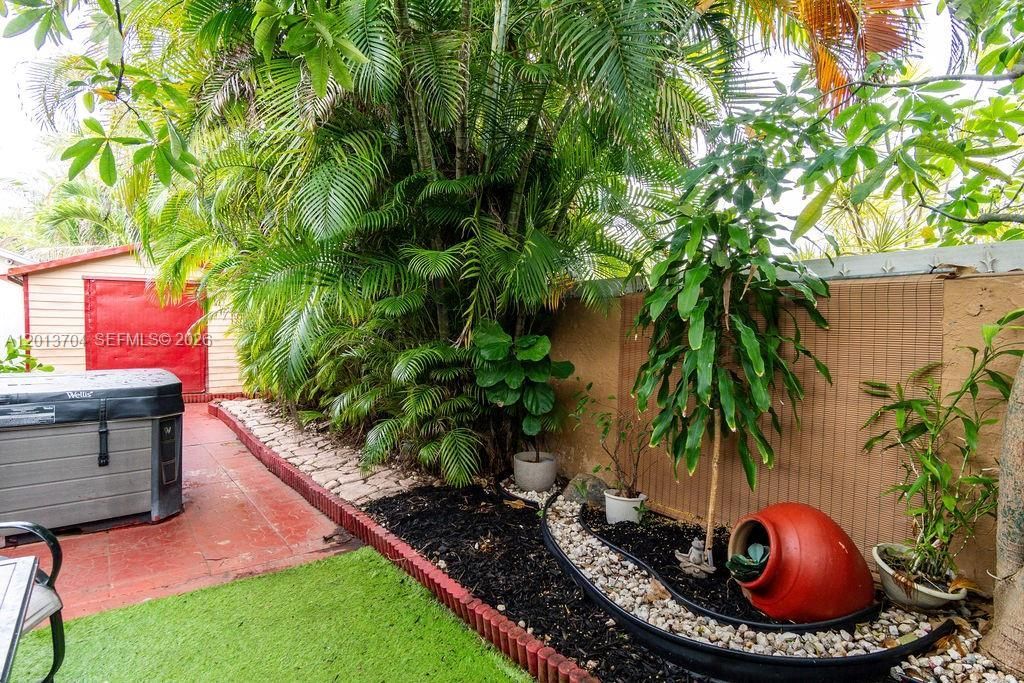 7411 W 33rd Ave, Hialeah, FL 33018 Photo