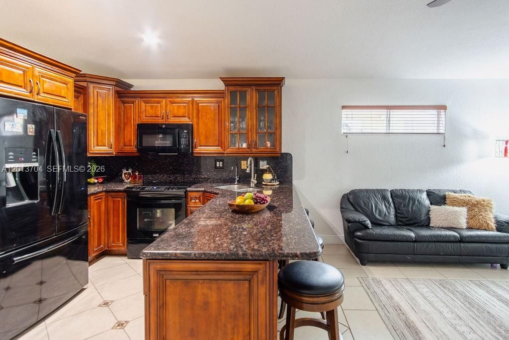7411 W 33rd Ave, Hialeah, FL 33018 Photo