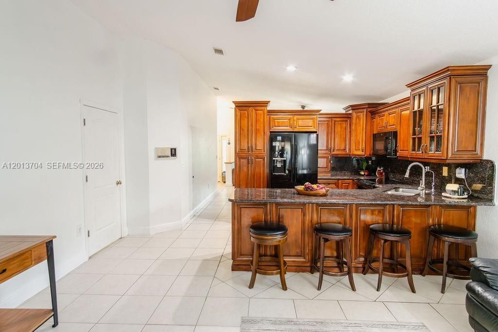 7411 W 33rd Ave, Hialeah, FL 33018 Photo