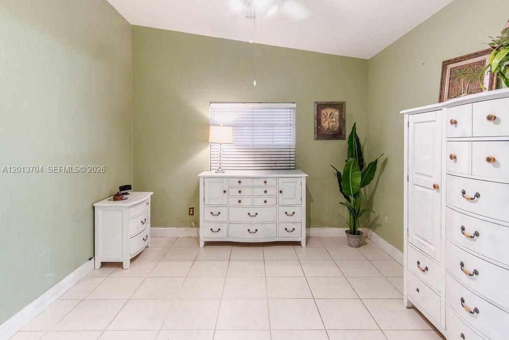 7411 W 33rd Ave, Hialeah, FL 33018 Photo