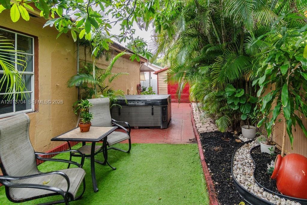 7411 W 33rd Ave, Hialeah, FL 33018 Photo