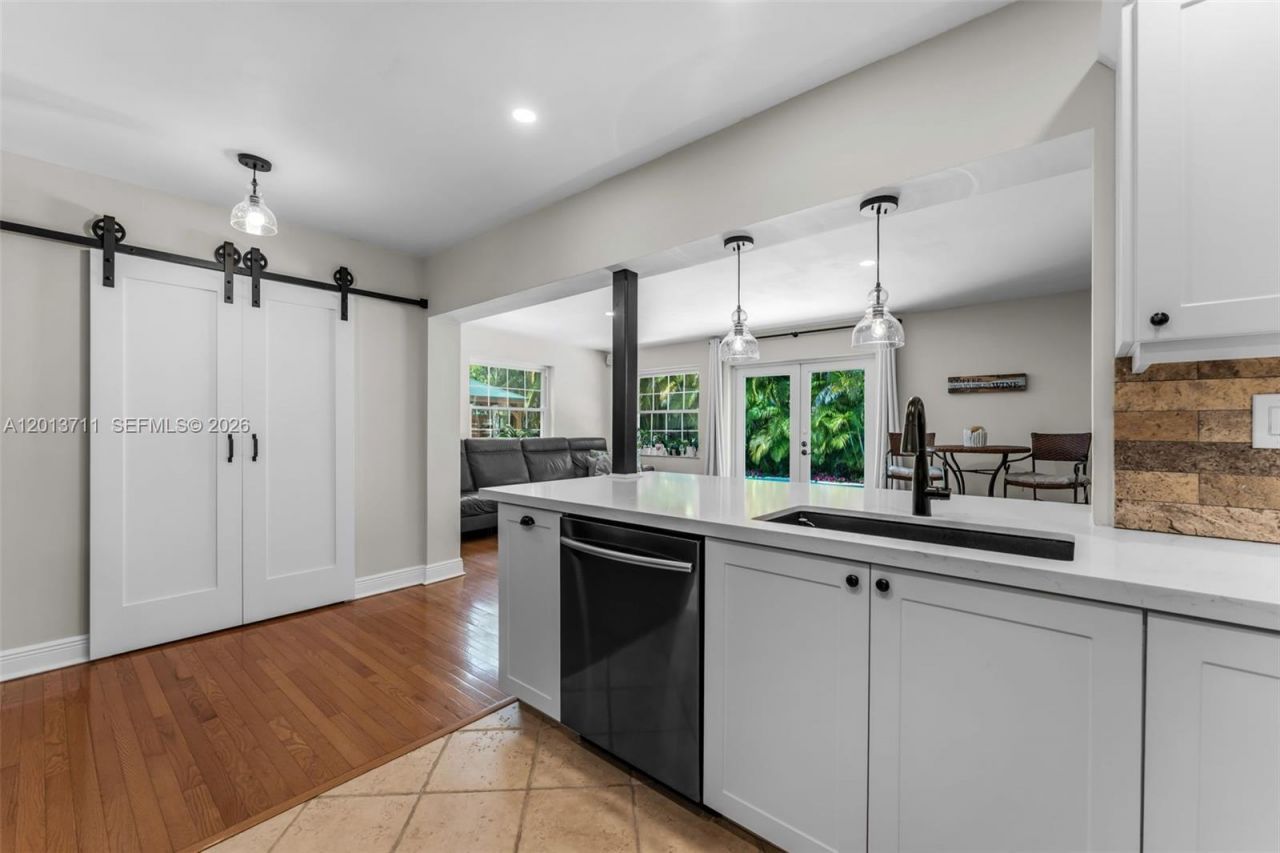 6651 SW 148th Court, Miami, FL 33193 Photo