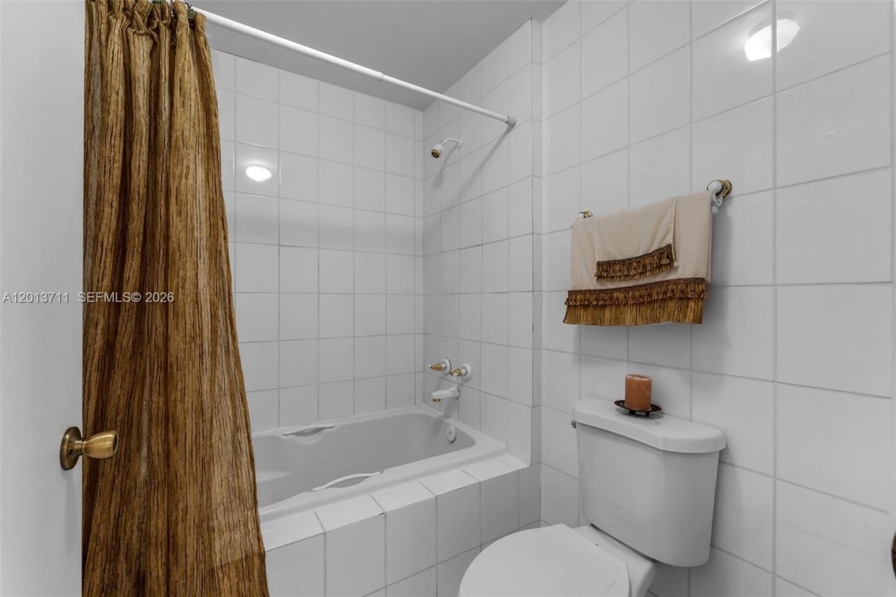 6651 SW 148th Court, Miami, FL 33193 Photo