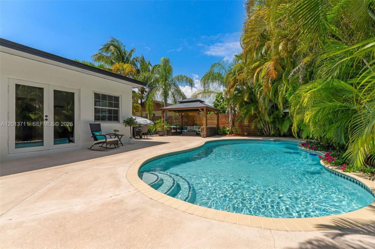 6651 SW 148th Court, Miami, FL 33193 Photo