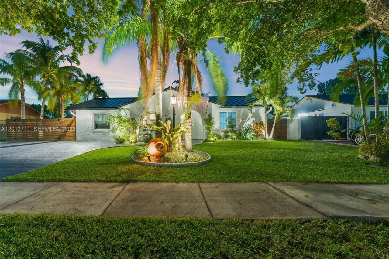 6651 SW 148th Court, Miami, FL 33193 Photo