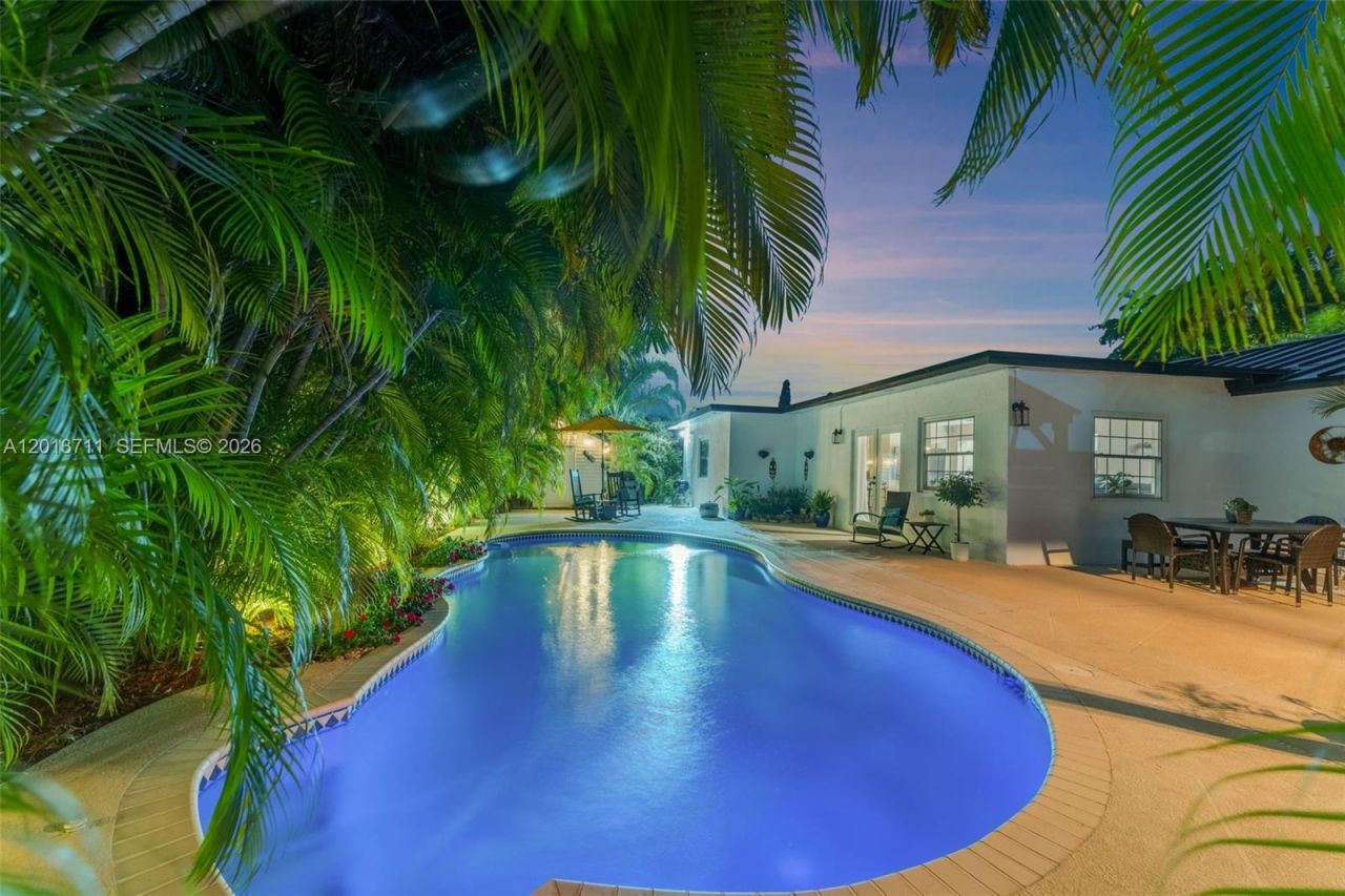 6651 SW 148th Court, Miami, FL 33193 Photo