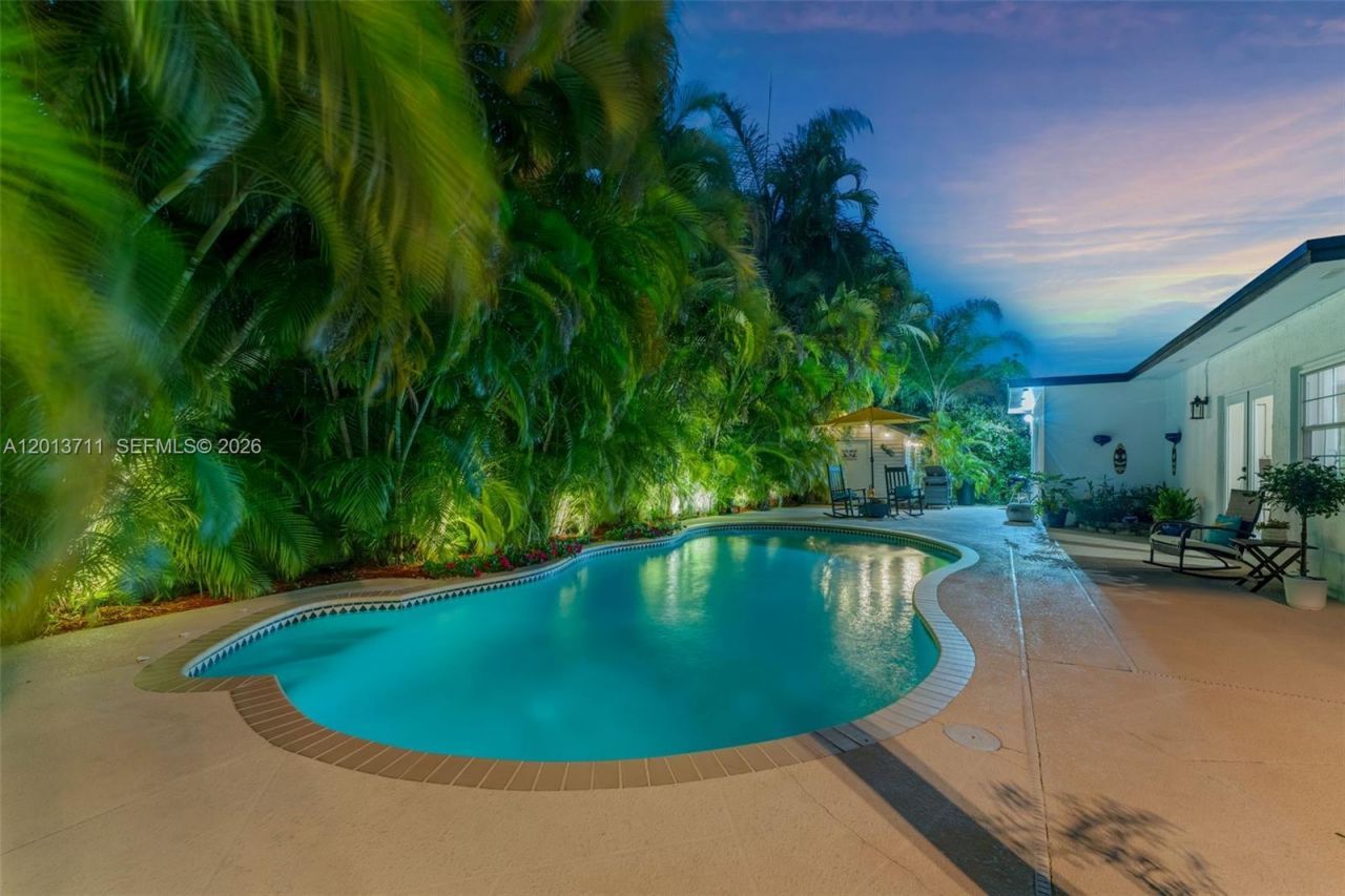 6651 SW 148th Court, Miami, FL 33193 Photo