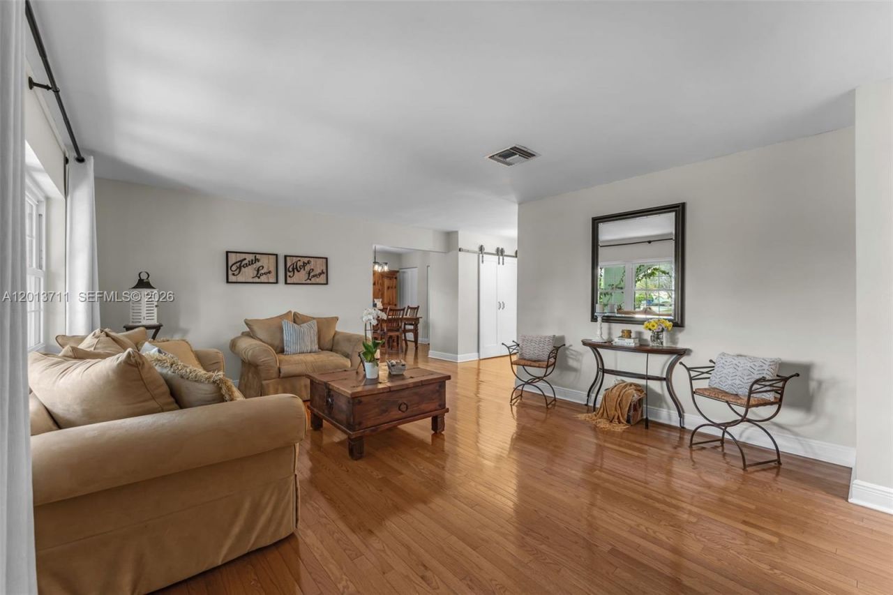 6651 SW 148th Court , Miami, FL 33193 Photo