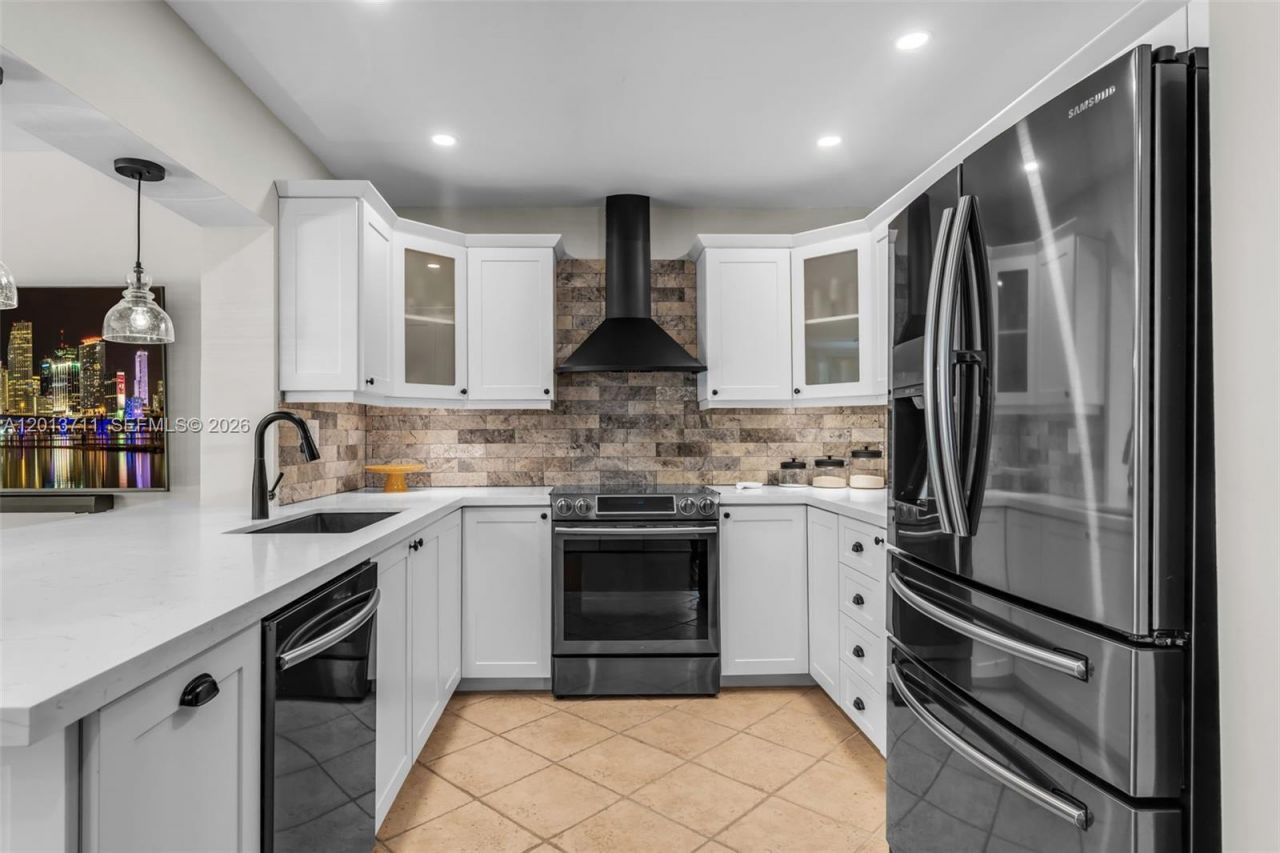 6651 SW 148th Court, Miami, FL 33193 Photo