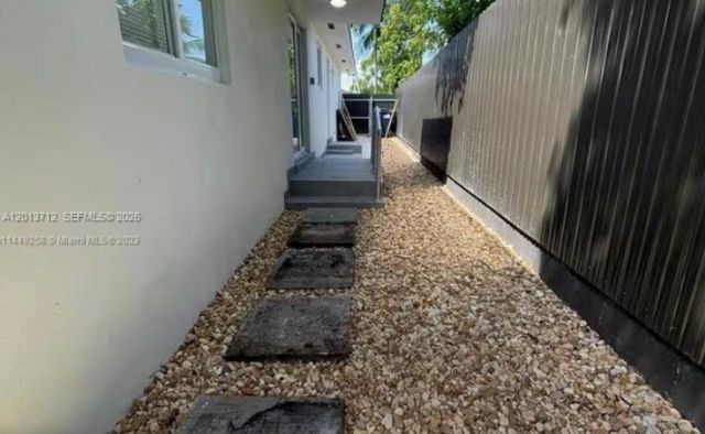 6820 SW 13th Ter , Unit 6820, Miami, FL 33144 Photo