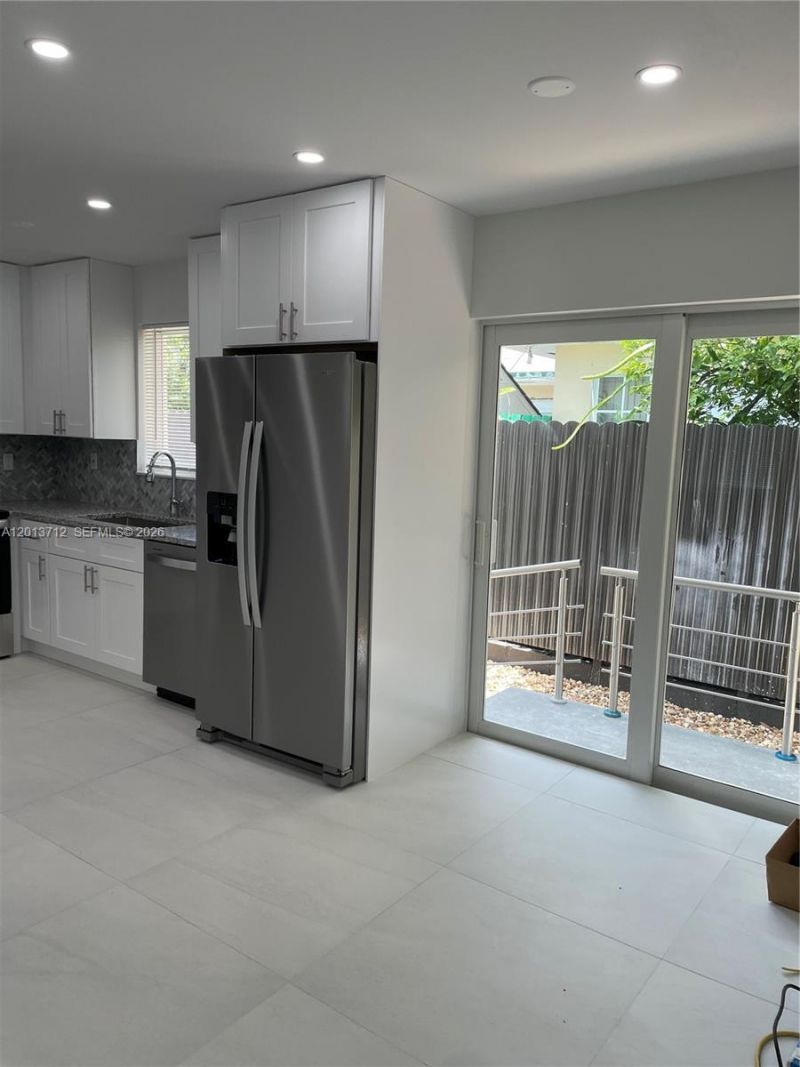 6820 SW 13th Ter , Unit 6820, Miami, FL 33144 Photo