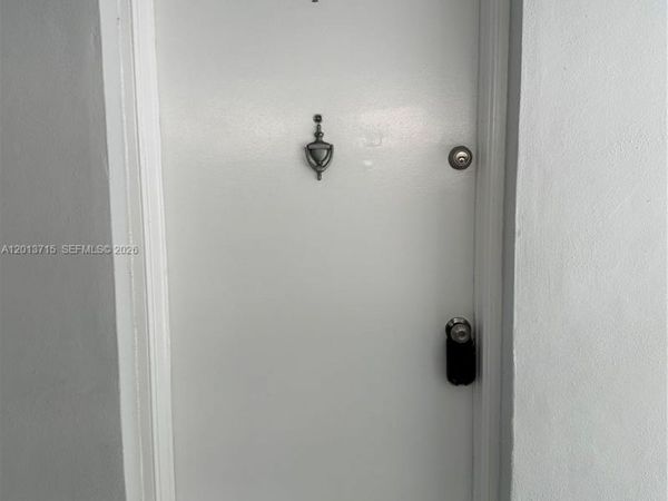 24 Calabria Ave , Unit 4, Coral Gables, FL 33134